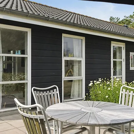 펜션 Bright Near One Of Denmark's Beaches