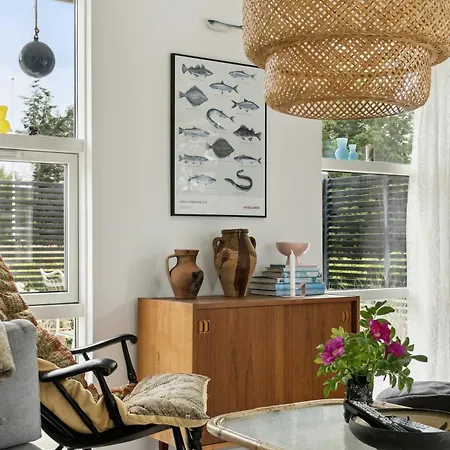 Bright Near One Of Denmark's Beaches Semesterbostad Løkken