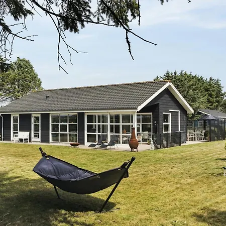 Bright Near One Of Denmark's Beaches 펜션 루켄